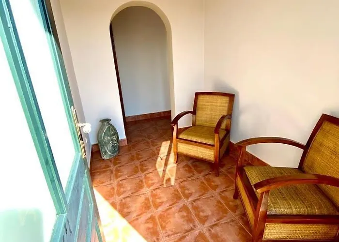 The Cliffs - The Area Nightfall Viveiro