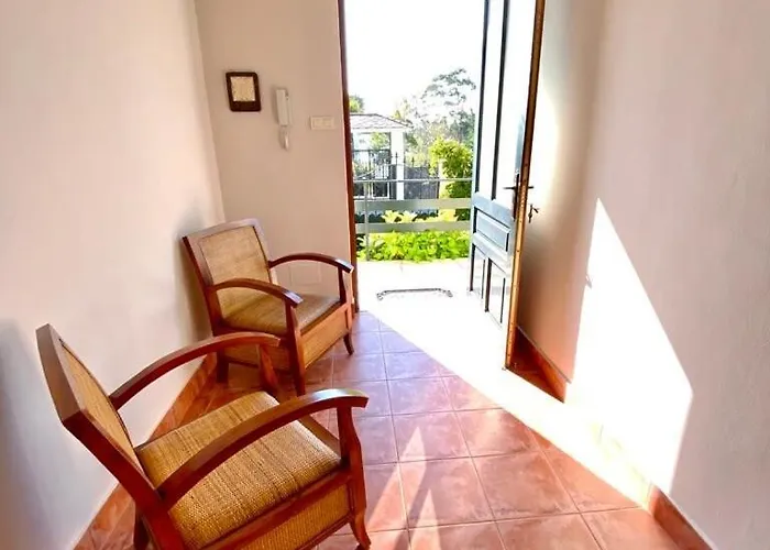 The Cliffs - The Area Nightfall Viveiro